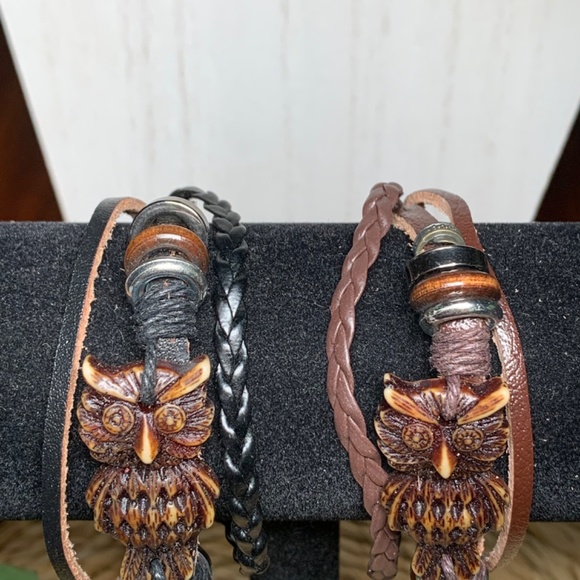 Brown or Black Leather Banded OWL Adjustable Bracelet, Unisex - Picture 3 of 10